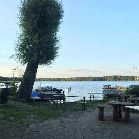 Ferienwohnung Zossen 公寓 *